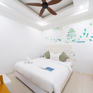 Deluxe Double Room No Window